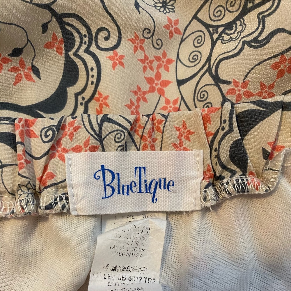 BlueTique Pattern Shorts - Picture 4 of 4